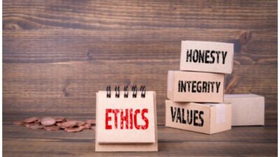 Pengertian Etika Beserta Contoh, Ciri ciri dan Manfaatnya