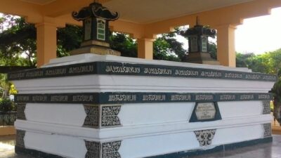 makam Sultan Iskandar Muda